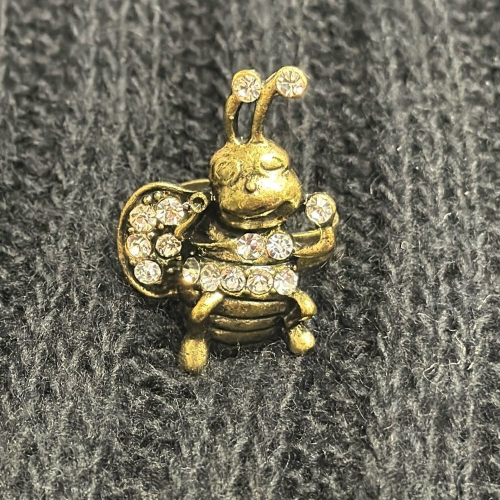 Vintage 1970s firefly adjustable ring